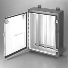 B-Line Terminal Enclosure; 20" x 20" x 6"; Carbon Steel; Solid Cover; Hinge Connection; NEMA 12; 13
