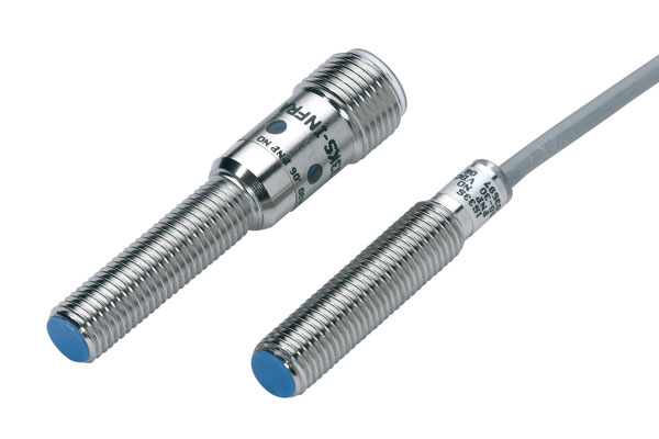IDEC Inductive Proximity Metal Barrel Sensor; 8mm; Embeddable; 10-30VDC; NC; PNP; Connector - M8