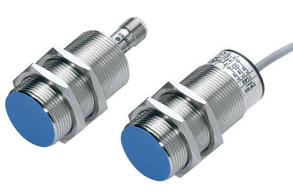 IDEC Inductive Proximity Metal Barrel Sensor; 30mm; Non-Embeddable; 10-30VDC; NC; NPN; Potted Cable