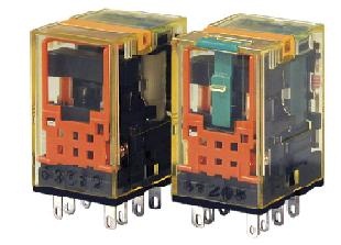 IDEC Power Relay; 10A; DPDT; 24VDC; 8-Blade; LED; Mechanical Indicator; Diode