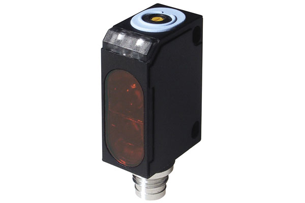 IDEC Photoelectric Sensor; Opposed - Receiver; Rectangular; 0.1-6m Range; 10-30VDC; 2PNP; LO/DO Configurable; M8 QD