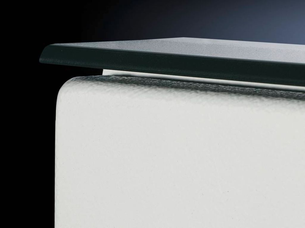Rittal Dust Guard Trim; 1200mm length; plastic