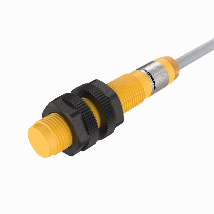 Turck Capacitive Plastic Barrel Sensor; 3mm; Embeddable; 10-30VDC; NO; PNP; No Connector
